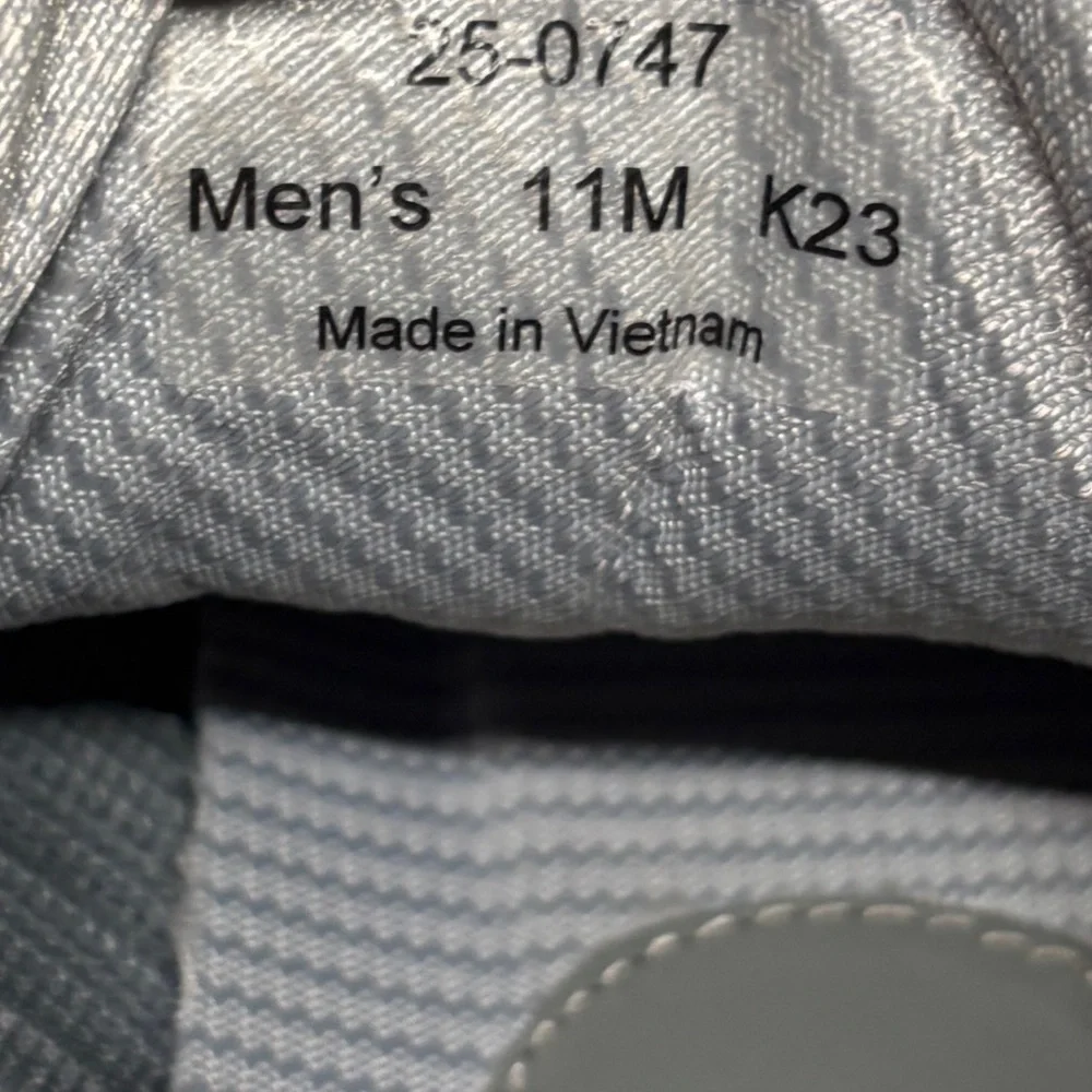 Men's Johnston & Murphy Men's Amherst 2.0 Knit Plain Toe sneakers size 11 - Picture 11 of 11